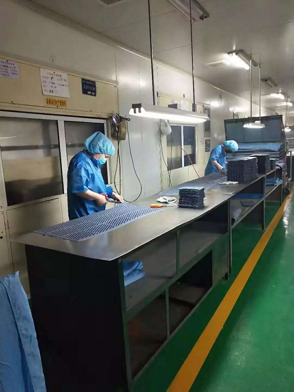 橡一人的战“疫”瞬间： 用自己的方式，播种希望，眺望春天(图1)